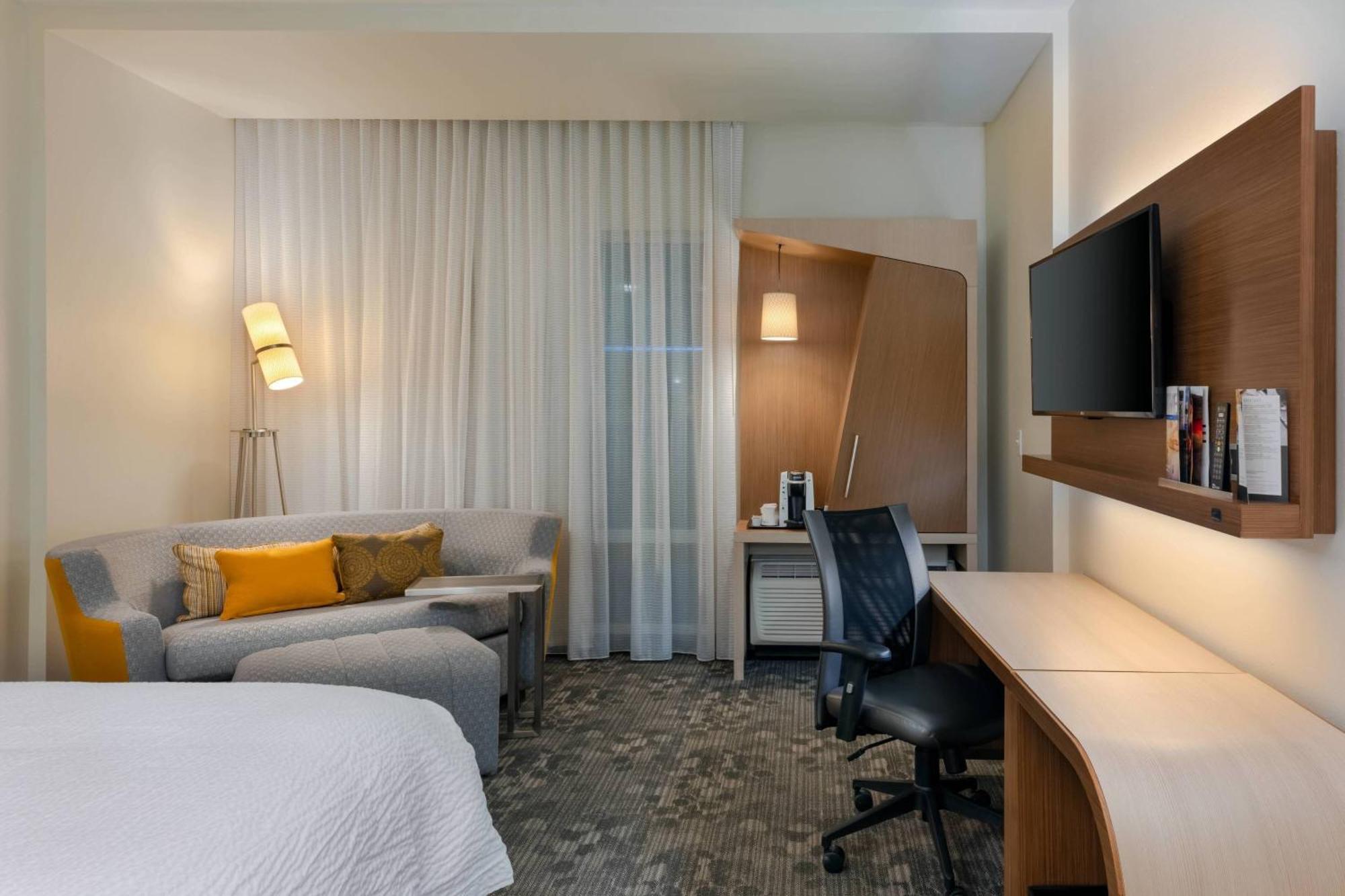 פולר Courtyard By Marriott Savannah Airport מראה חיצוני תמונה
